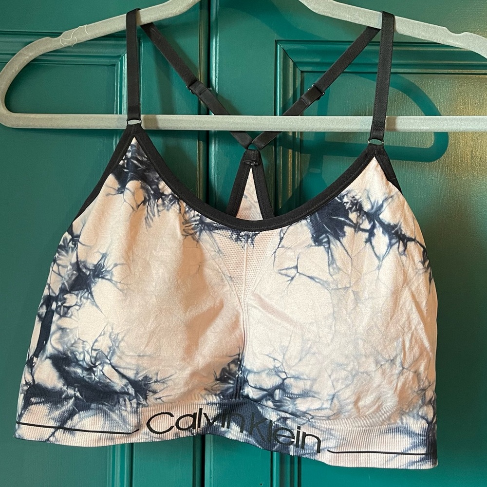 Nwot Calvin Klein Performance sports bra tie dye